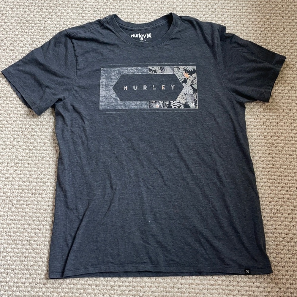 Men’s Hurley T-shirt